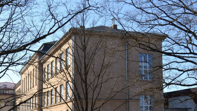 Tukuma Raiņa ģimnāzija atbilst valsts ģimnāzijas statusam