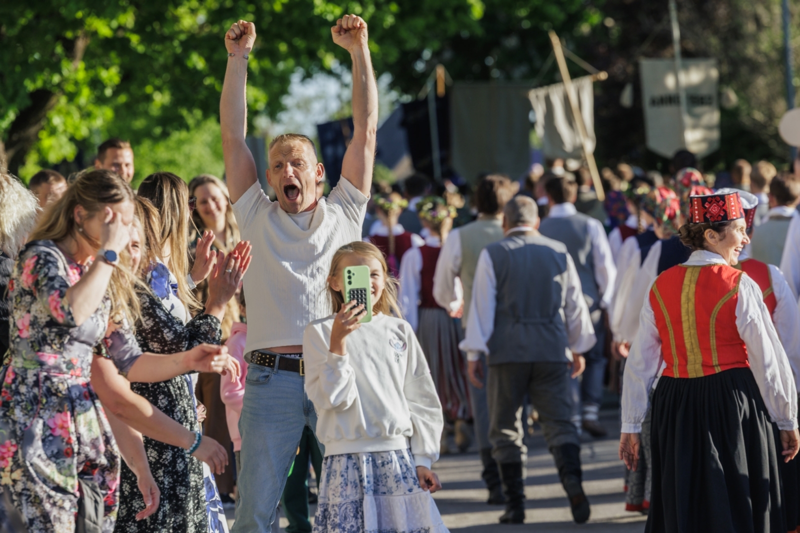 Deju lielkoncerts "Kur zeme diža"
