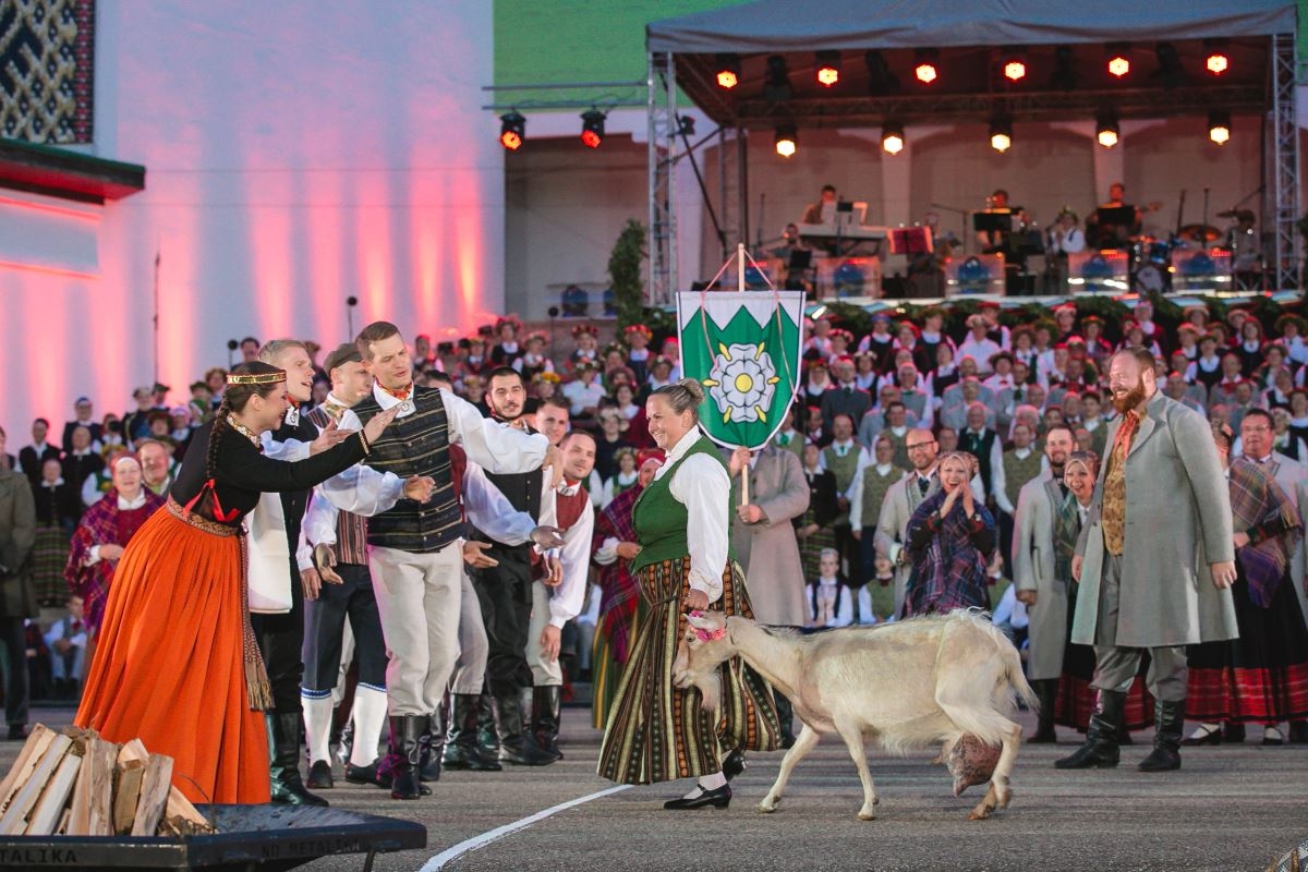 Lieluzvedums "Precību spēles Tukumā" 2019