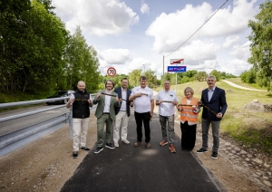 Atklāts gājēju un velosipēdistu celiņš starp Tukumu un Milzkalni