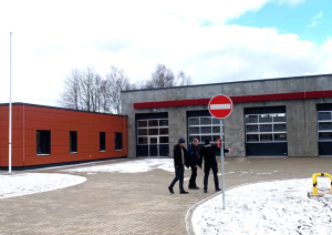 Depo no ārpuses