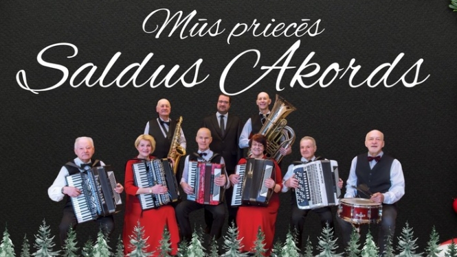 Pirmās adventes ieskandināšana