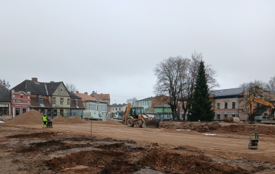 Brīvības laukums pārbūves procesā