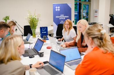 Diskusija pie portatīvajiem datoriem