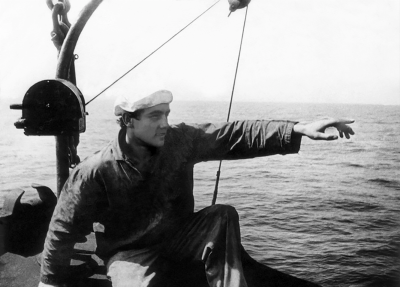 Uldis Briedis jaunībā laivā