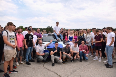 Autosportists Mārtiņš Sesks iedvesmo Kandavas Lauksaimniecības tehnikuma audzēkņus