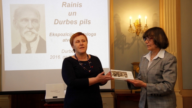 Atklāts katalogs „Rainis un Durbes pils”