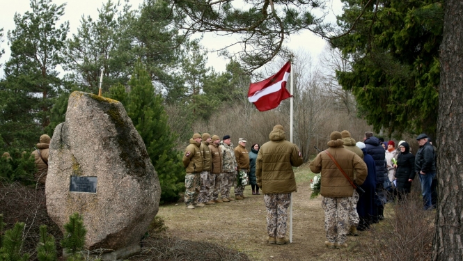 Piemiņas brīdis landesvēra cīnītājiem 2019