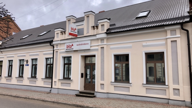 Par pašvaldības līdzfinansējumu vēsturisku ēku fasāžu atjaunošanai, būvgaldniecības un metālkalumu izstrādājumu restaurācijai