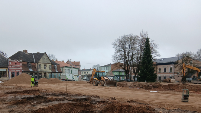 Brīvības laukums pārbūves procesā