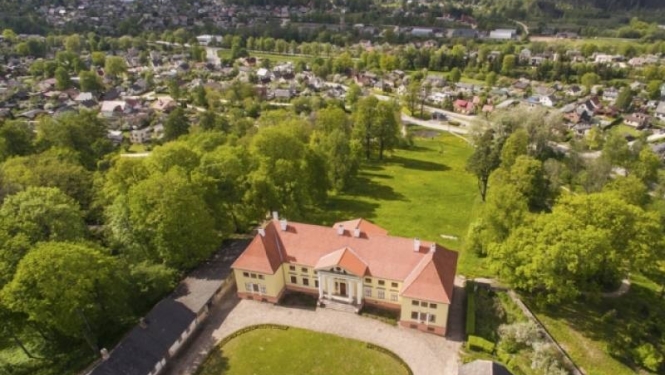 KONCEPTUĀLI ATBALSTA DURBES PILS APKĀRTMŪRA RESTAURĀCIJU
