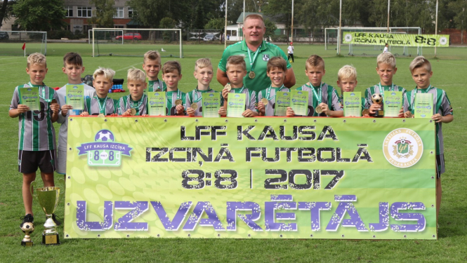 Sveicam čempionus!
