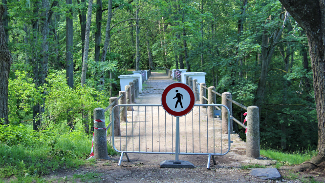 Par vētras seku likvidēšanu Durbes parkā