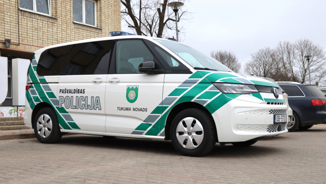 Pašvaldības policijas jaunais buss
