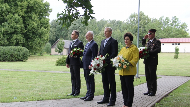 džūkste prezidents