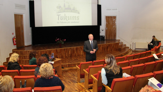 Tukumā notika seminārs par atbalstu jaunajiem uzņēmējiem