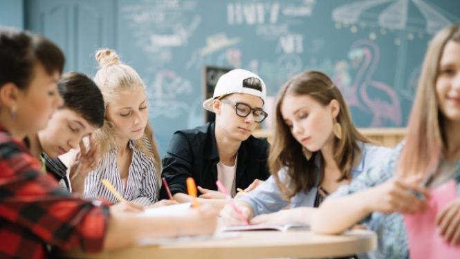 Tukuma 2.vidusskolas skolēni matemātiku iepazīs ar izglītības un zinātnes ministru