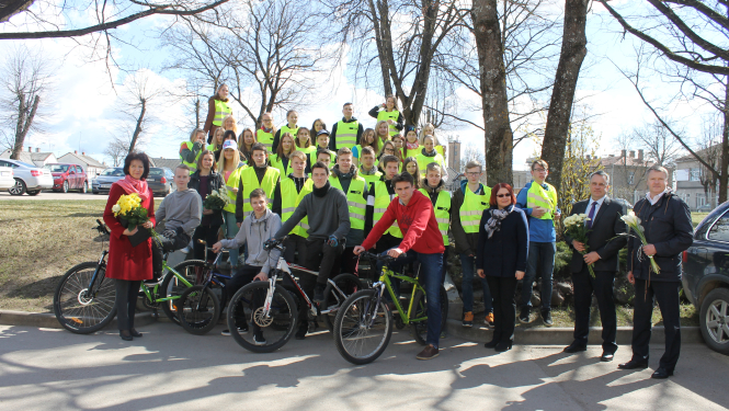 Velosipēdu novietnes svinīgā atklāšana