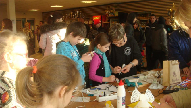 Radošās darbnīcas Tukuma ledus hallē
