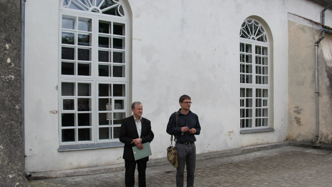 Restaurēti Tukuma evaņģēliski luteriskās baznīcas logi un durvis