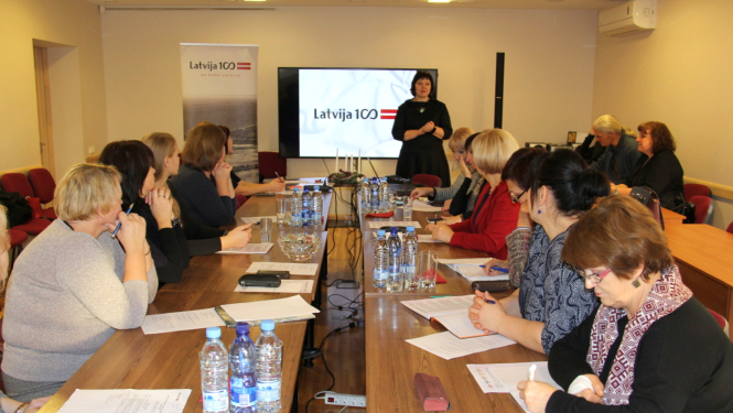 Tukumā norisinājās seminārs par iesaisti Latvijas valsts simtgades svinību sagatavošanā