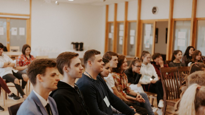 Jaunie līderi tiekas Tukumā