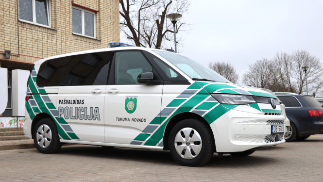 Pašvaldības policijas jaunais buss