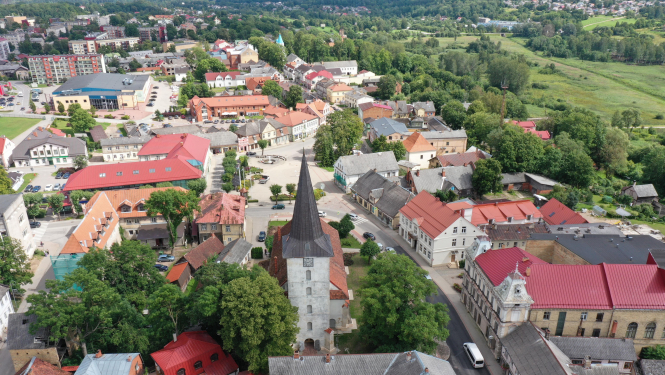 Pie Tukuma evaņģēliski luteriskās baznīcas notiks viduslaiku kapsētas pīšļu pārapbedīšana