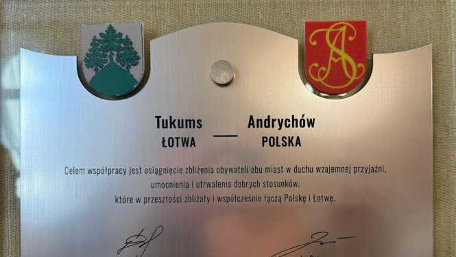 Tkuma un Andrihovas pilsētu ģerboņi