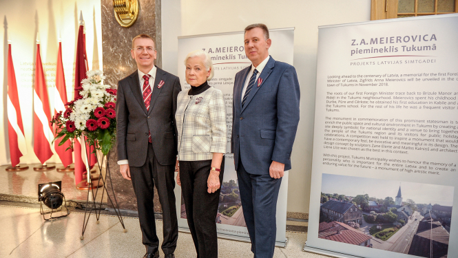 Ārlietu ministrija sola atbalstu Zigfrīda Annas Meierovica pieminekļa izveidei Tukumā