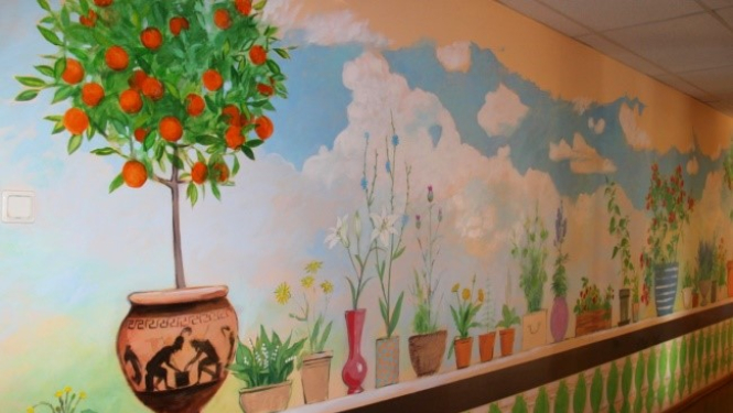 Tukuma slimnīcas Bērnu nodaļā tapuši sienu gleznojumi