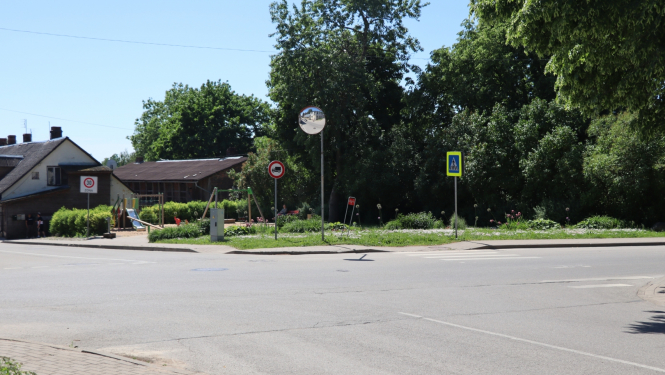 Tidaholmas ielas krustojums