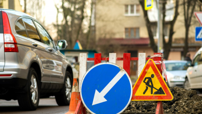 Satiksmes ierobežojumi Lielajā un Revolūcijas ielās