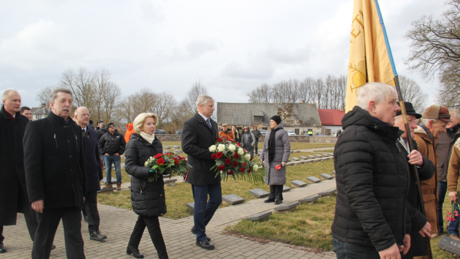 Lestenes Brāļu kapos