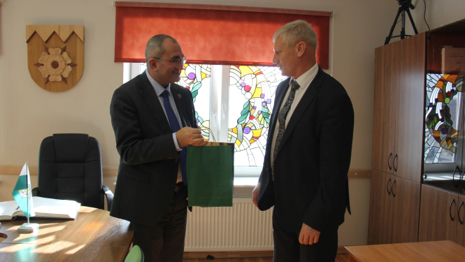 Azerbaidžānas vēstnieks