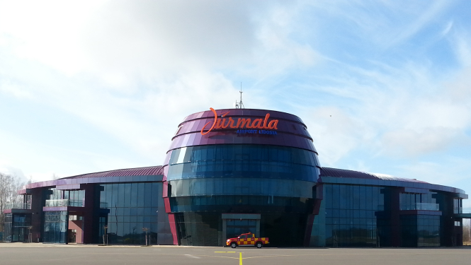 Atstāj negrozītu spriedumu par akceptu Jūrmalas lidostas darbības paplašināšanai