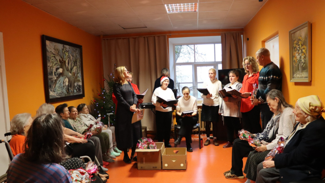 Visi kopistiski dzied Ziemassvētku dziesmu 