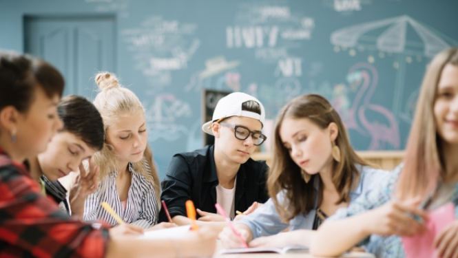 Tukuma 2.vidusskolas skolēni matemātiku iepazīs ar izglītības un zinātnes ministru