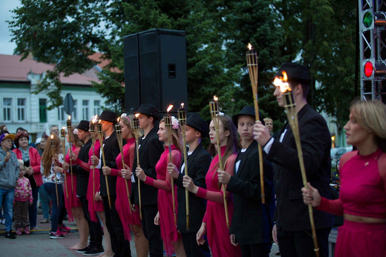 Rožu svētku atklāšanas koncerts 15.jūlijā Brīvības laukumā