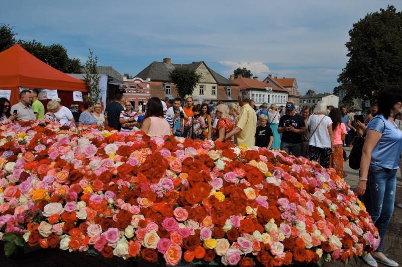 Rožu svētku 2018 sestdiena - bilžu kaleidoskops