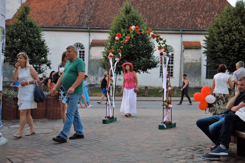 Rožu svētku 2018 sestdiena - bilžu kaleidoskops