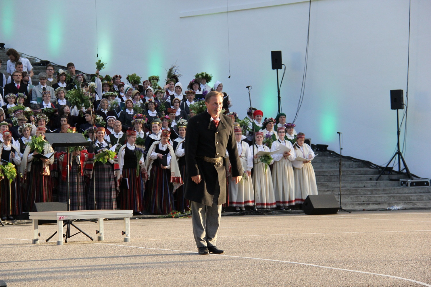 VIII Ziemeļu un Baltijas valstu Dziesmu svētku ieskaņu koncerts Durbes estrādē