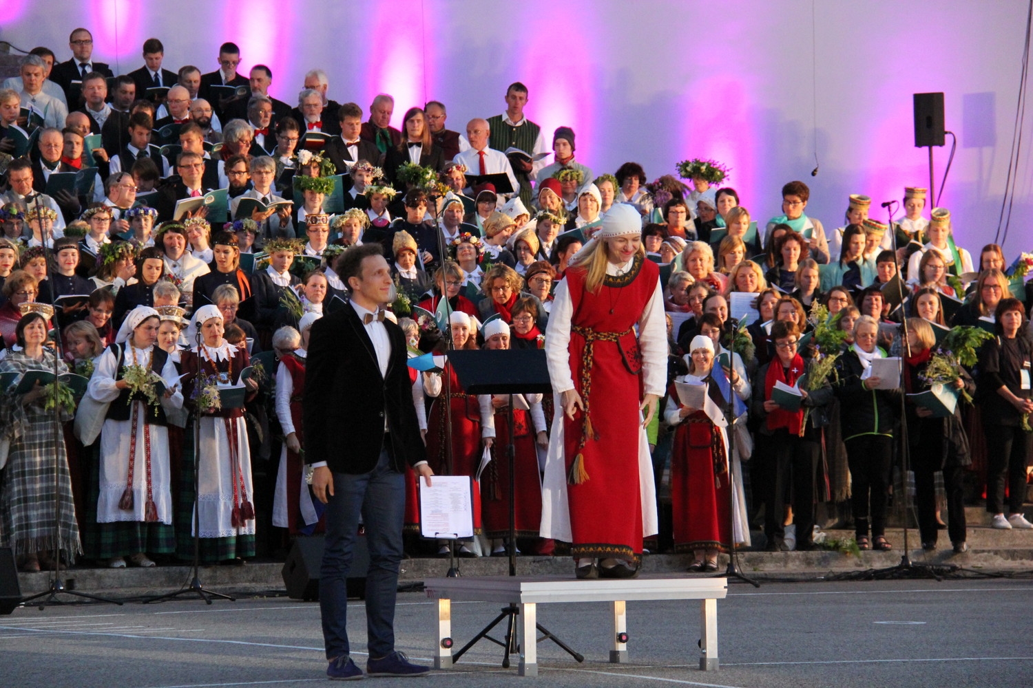 VIII Ziemeļu un Baltijas valstu Dziesmu svētku ieskaņu koncerts Durbes estrādē