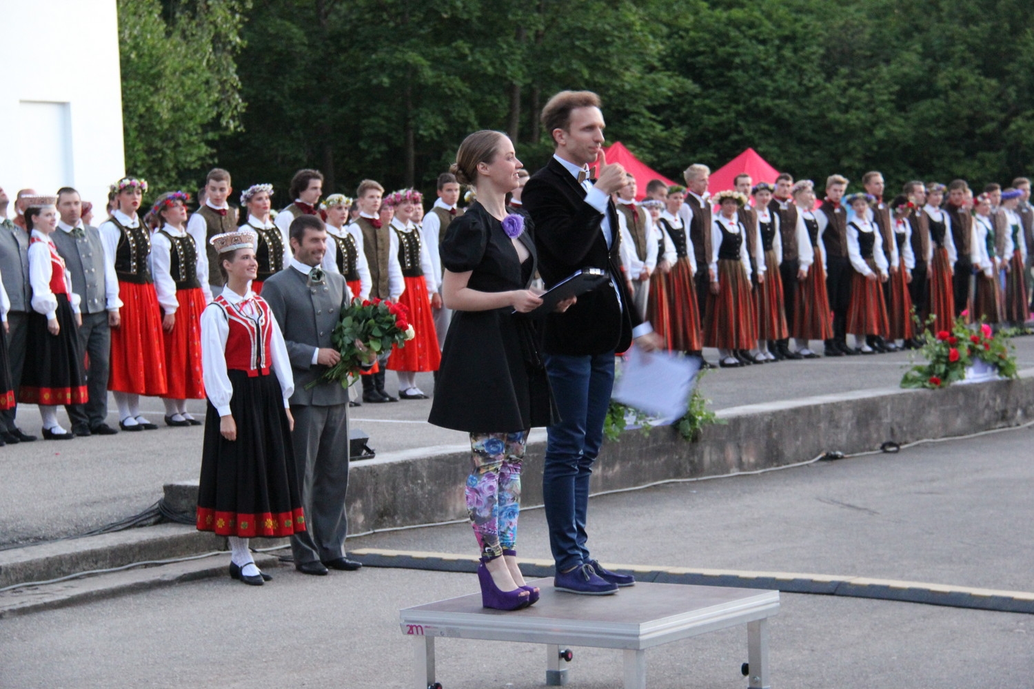 VIII Ziemeļu un Baltijas valstu Dziesmu svētku ieskaņu koncerts Durbes estrādē