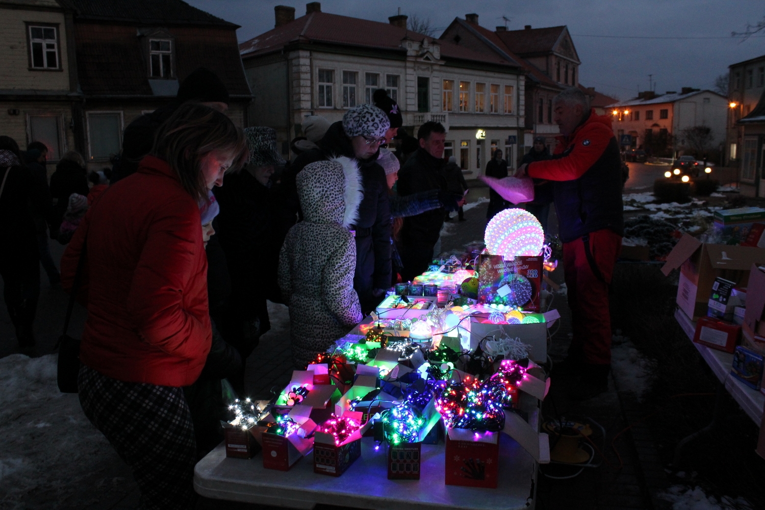 Ziemassvētku egles iedegšana Tukumā