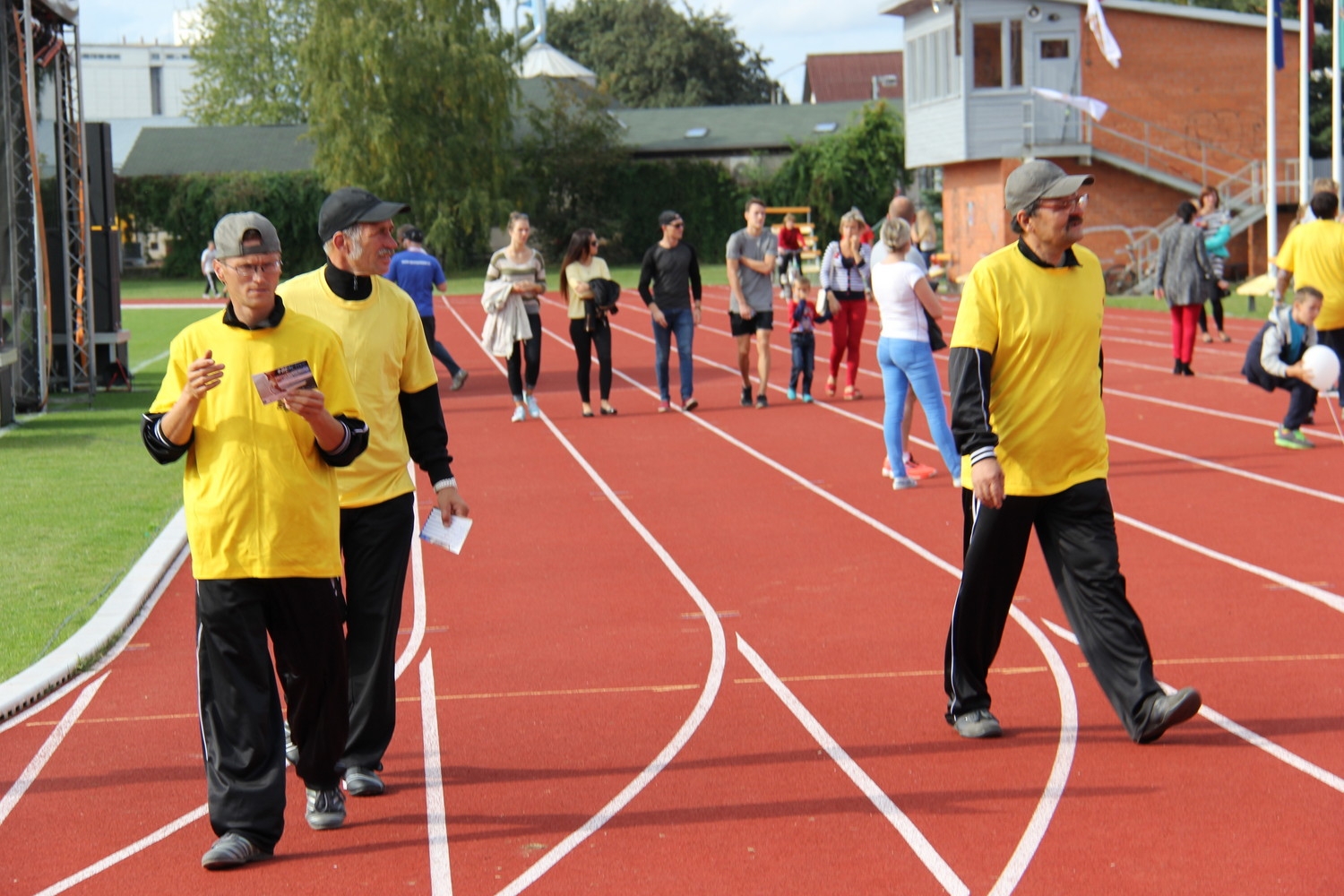 Aizvadīti pirmie Sporta un Veselības svētki Tukumā