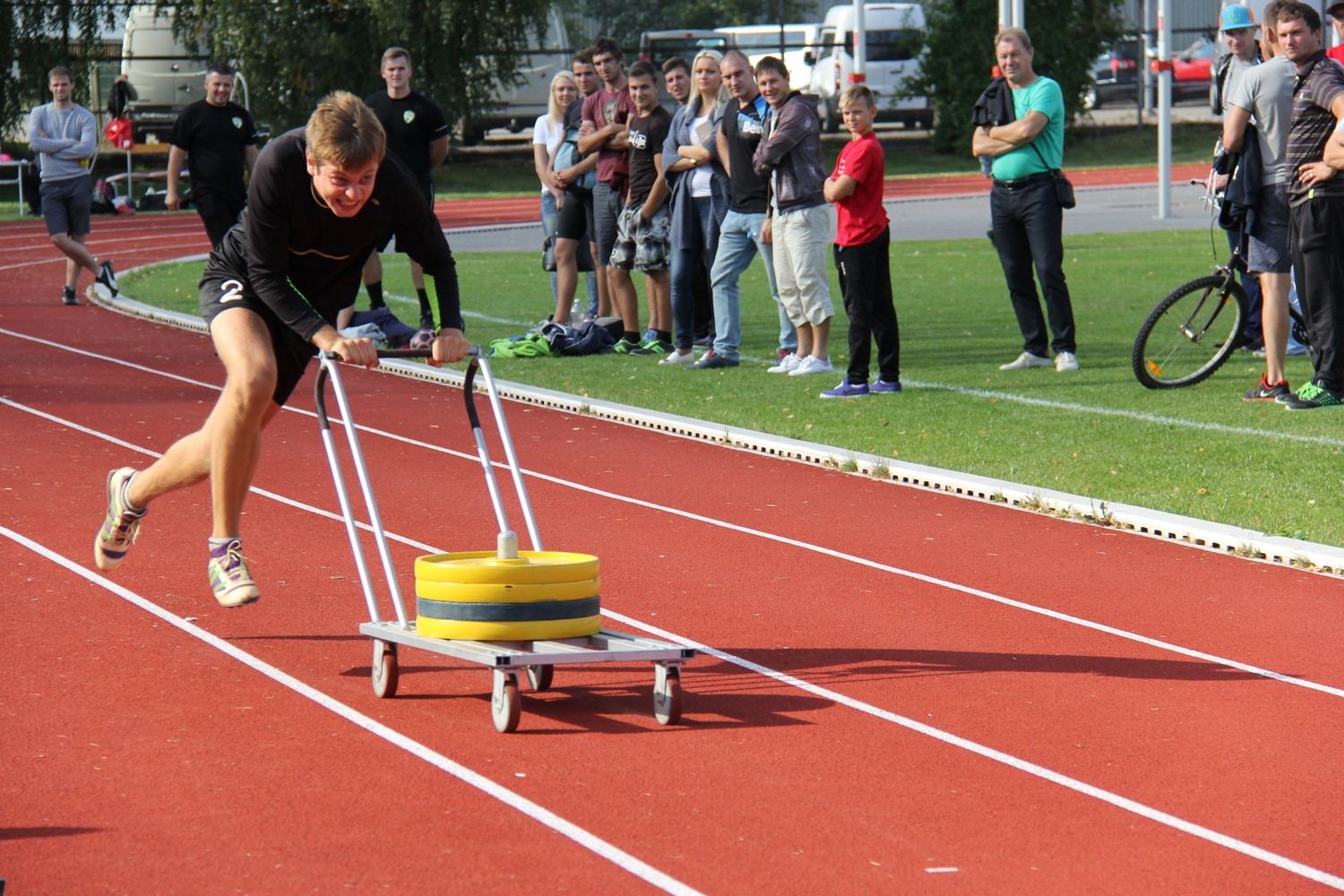 Aizvadīti pirmie Sporta un Veselības svētki Tukumā