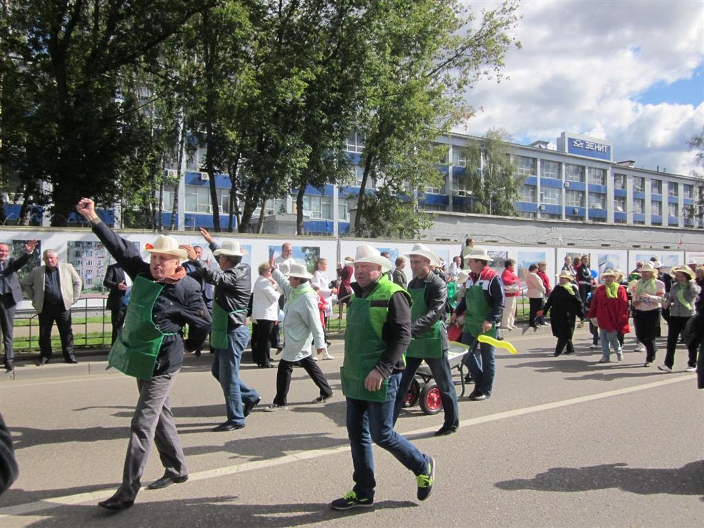 Tukuma novada Domes vadības un ansambļa "Varavīksne" viz