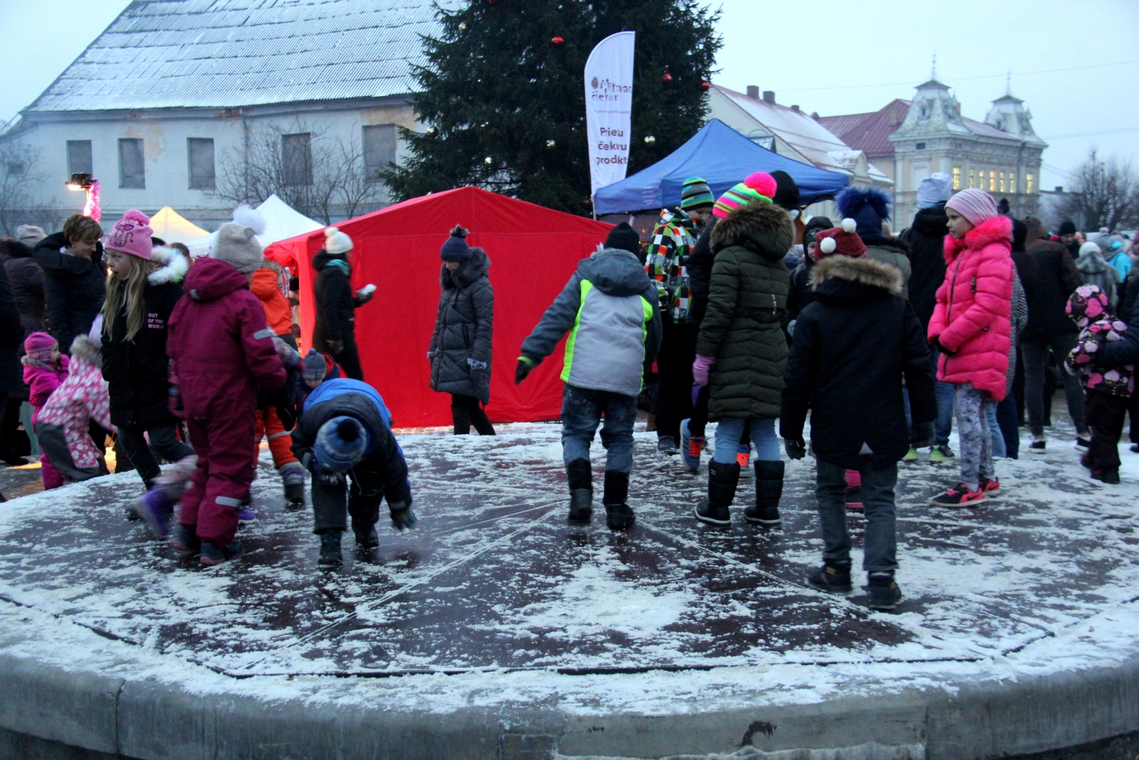 Svētku egles iedegšana 2018