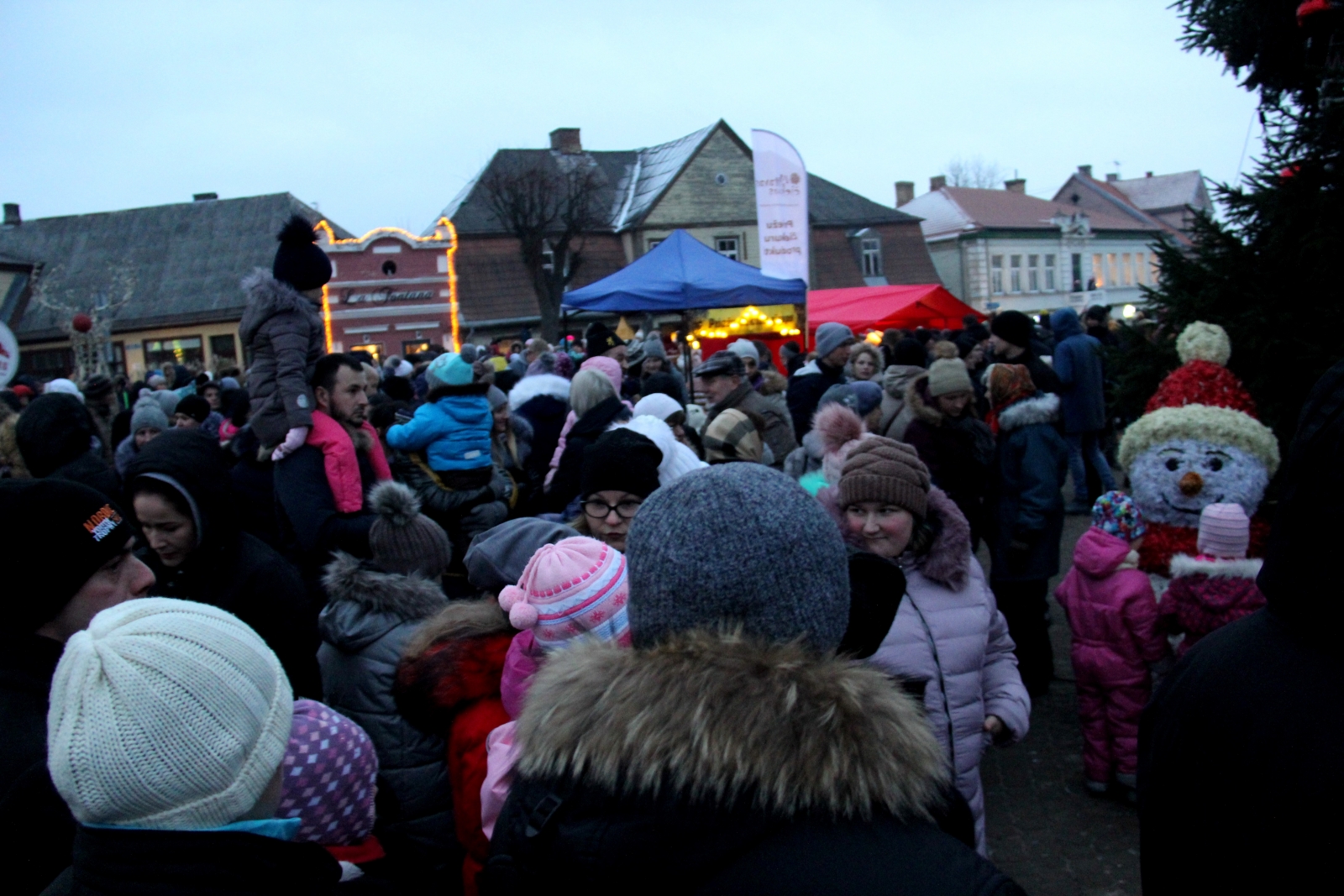 Svētku egles iedegšana 2018